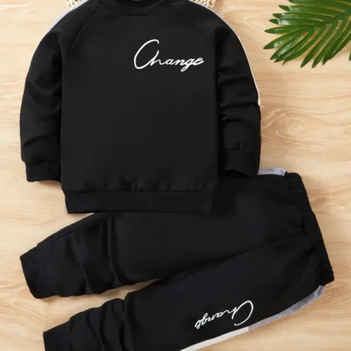Sweatshirt & Sweatpants Set