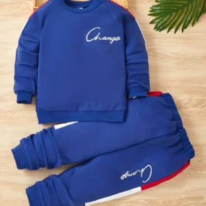 Sweatshirt & Sweatpants Set