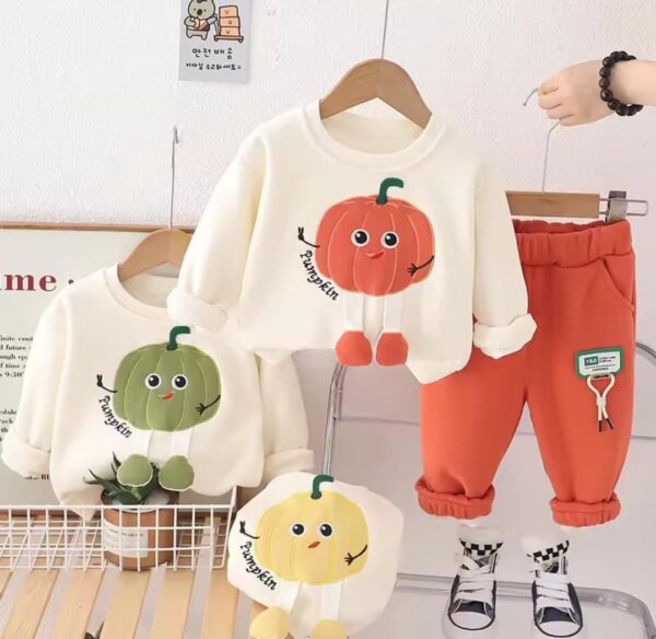 Unisex Baby 2-Piece Outfit – Perfect for Little Ones