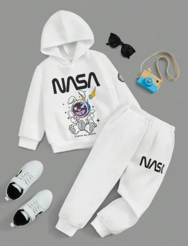 Cozy Space Style – Off-White NASA Basic Fleece Set
